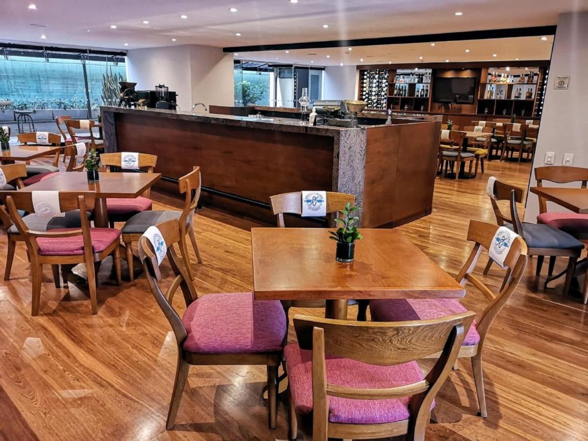 Hotel Estelar Suites Jones Bogota Bagian luar foto