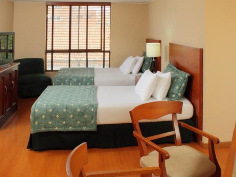 Hotel Estelar Suites Jones Bogota Bagian luar foto