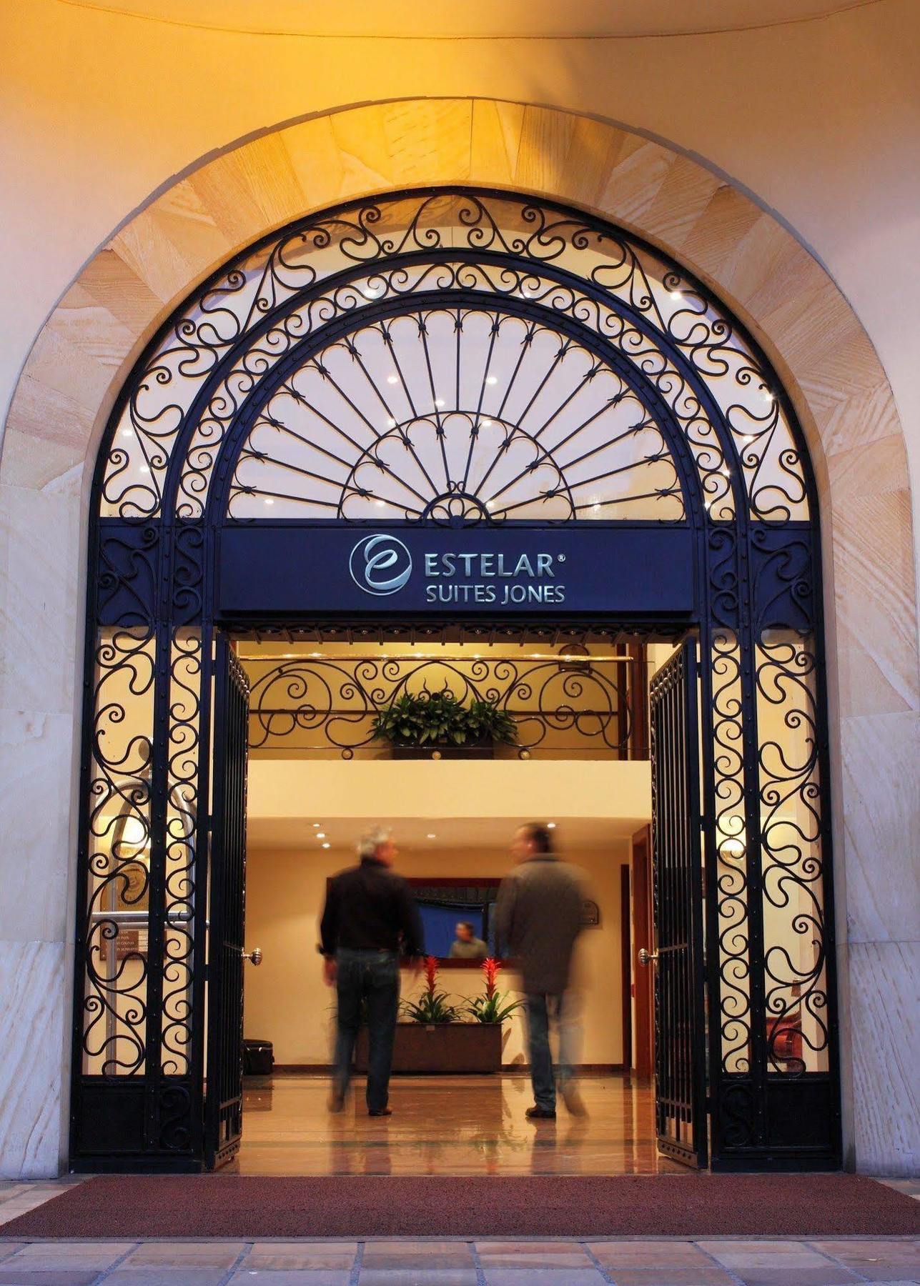 Hotel Estelar Suites Jones Bogota Bagian luar foto
